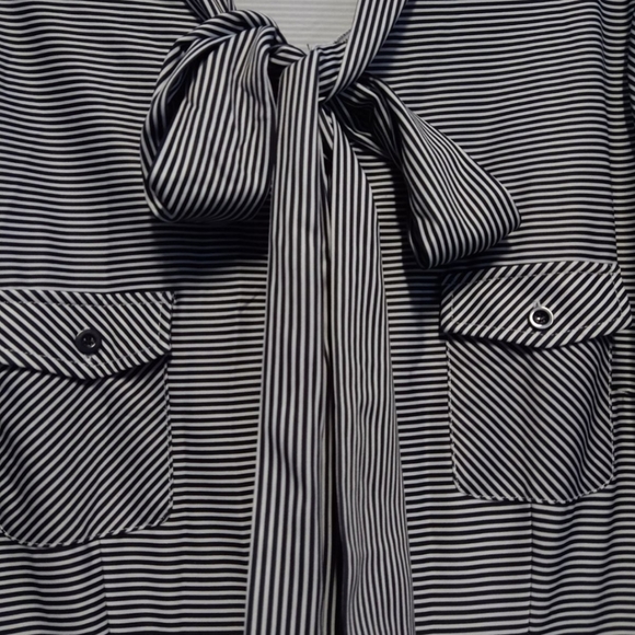 Pin Stiped Maxi Dress size 2X front pockets, stretches - Picture 6 of 10